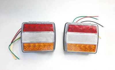 Задній ліхтар квадратний 12V 11х10х4см "LED-181 (2шт) 00000065462 фото